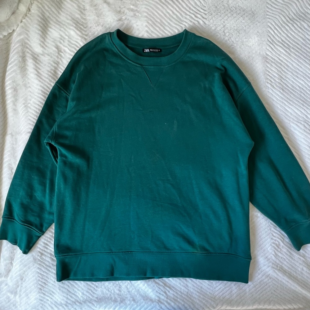 Zara Women’s Green Crewneck